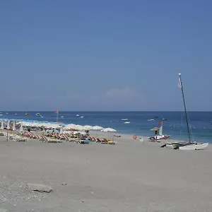 https://appartamento-topazio.sicilyhotelsitaly.net